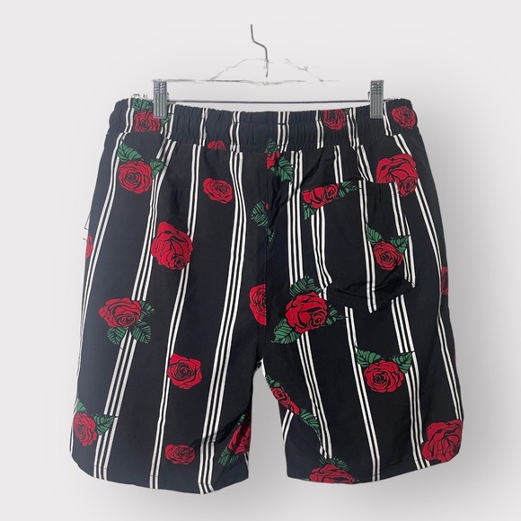 Men’s Drill Nyc Rose Shorts - Picture 2 of 7